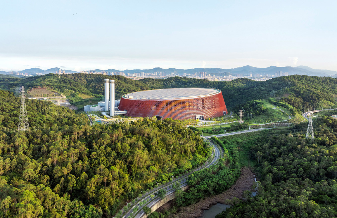 WORLD'S LARGEST ENERGY PLANT MARKS INNOVATIVE APPROACH TO WASTE MANAGEMENT