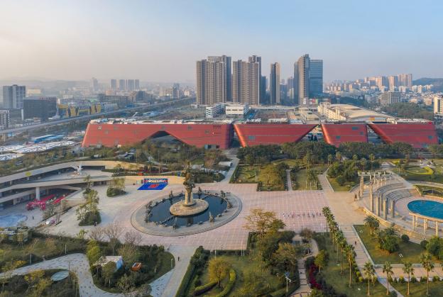 Vast cultural centre completes in Shenzhen