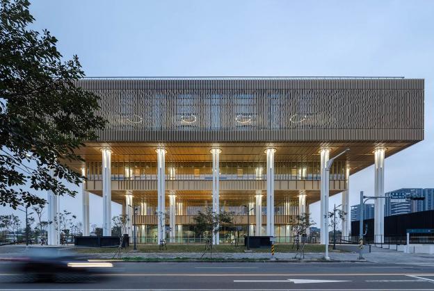 Mecanoo’s Tainan Public Library takes its cues from local history