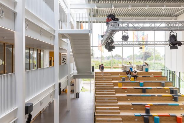 Cepezed leads the way in sustainable school design