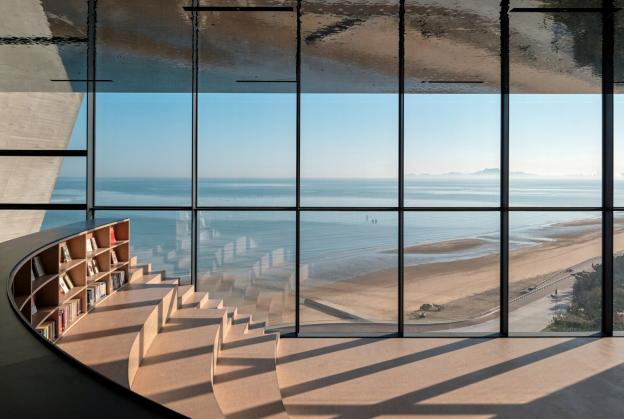 Yantai City’s Sun Tower opens in China